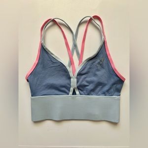 Gymshark Two To e Sport Bra Sz. Xs.